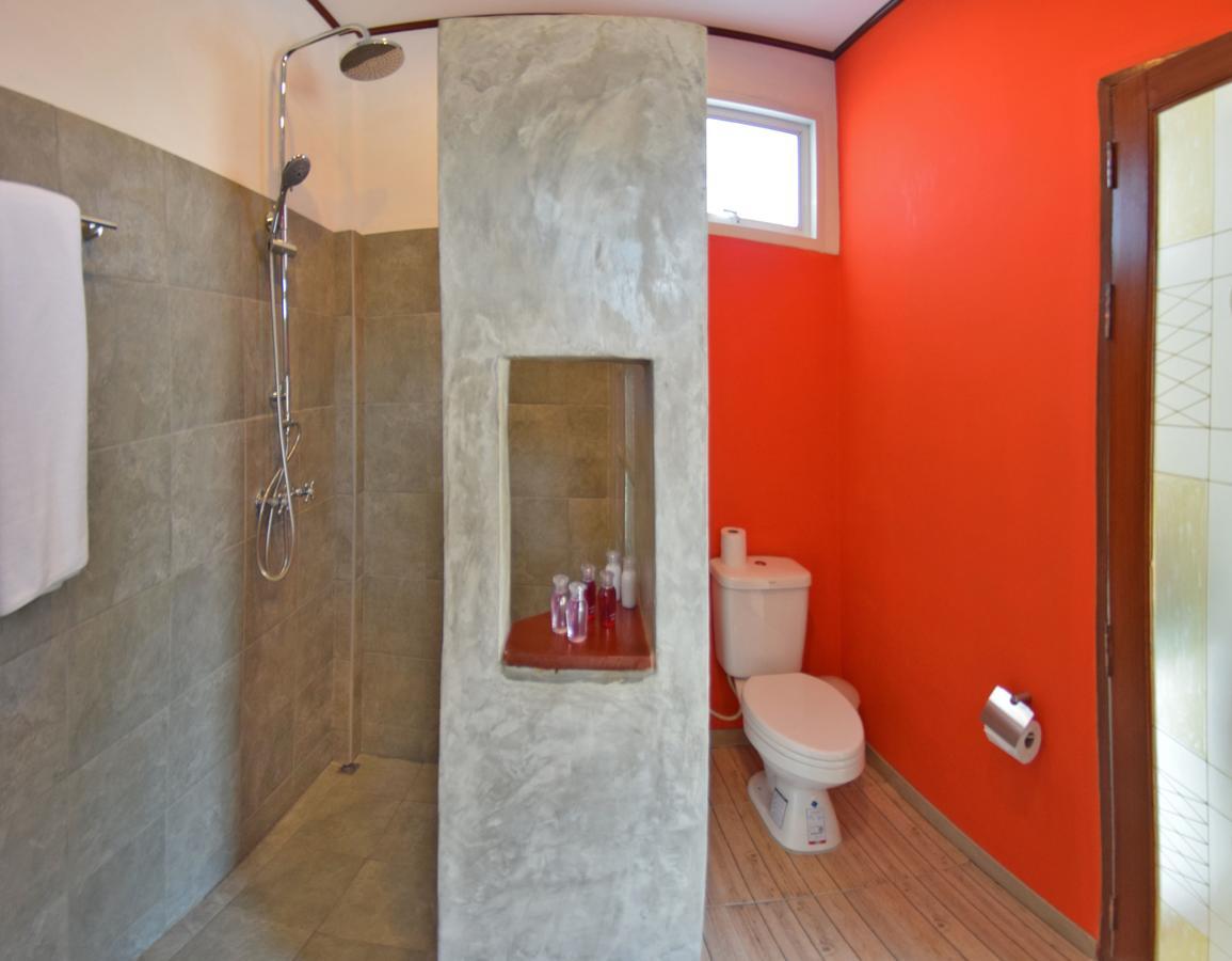 Nai Harn Vivi Bungalows Resort מראה חיצוני תמונה